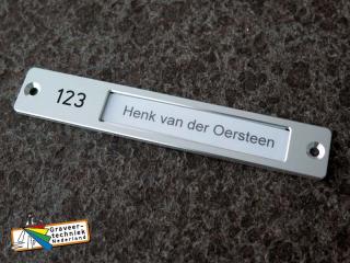 Alu houder 120x20mm met 2 verzonken bevestigingsgaten